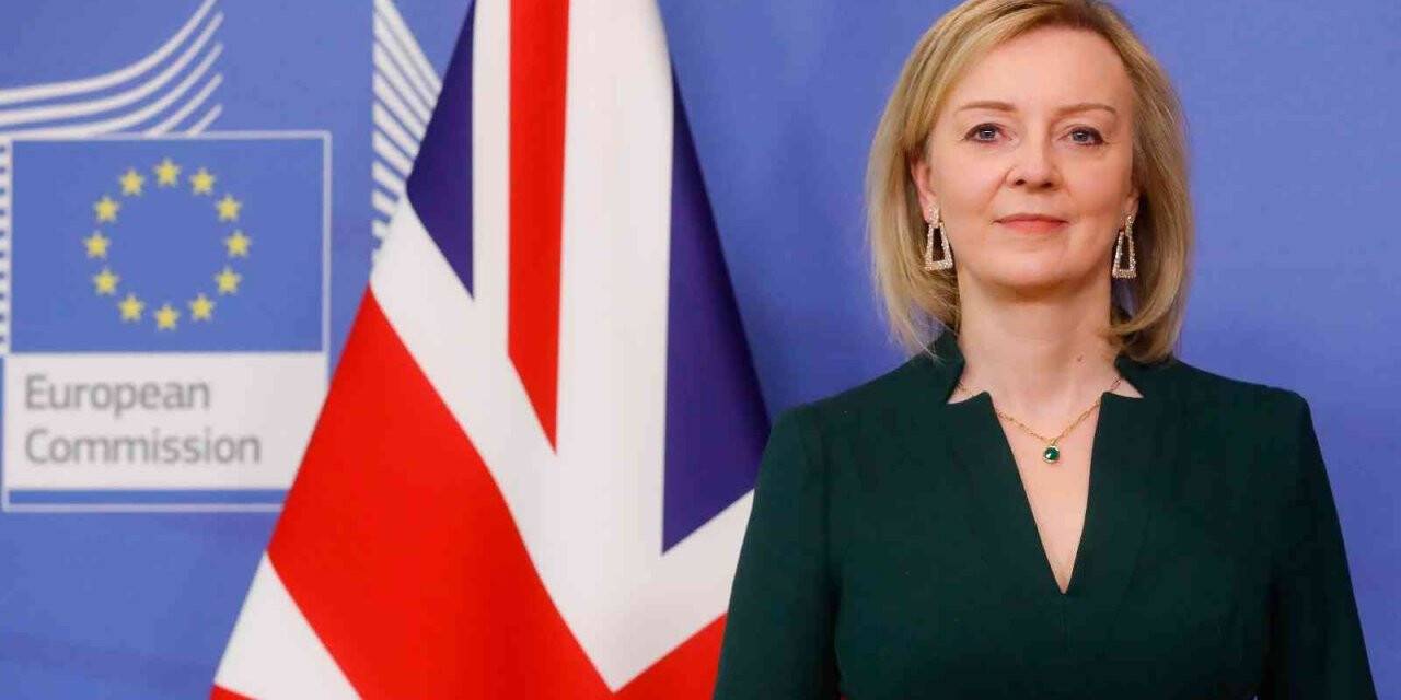 İngiltere Dışişleri Bakanı Truss: "G7 Bakanları Rusya’ya karşı güçlü yaptırım paketinde anlaştı"