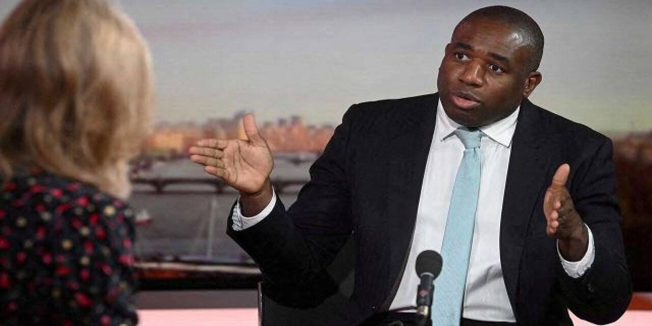 İngiltere muhalefetinden Rusya'ya daha fazla yaptırım çağrısı