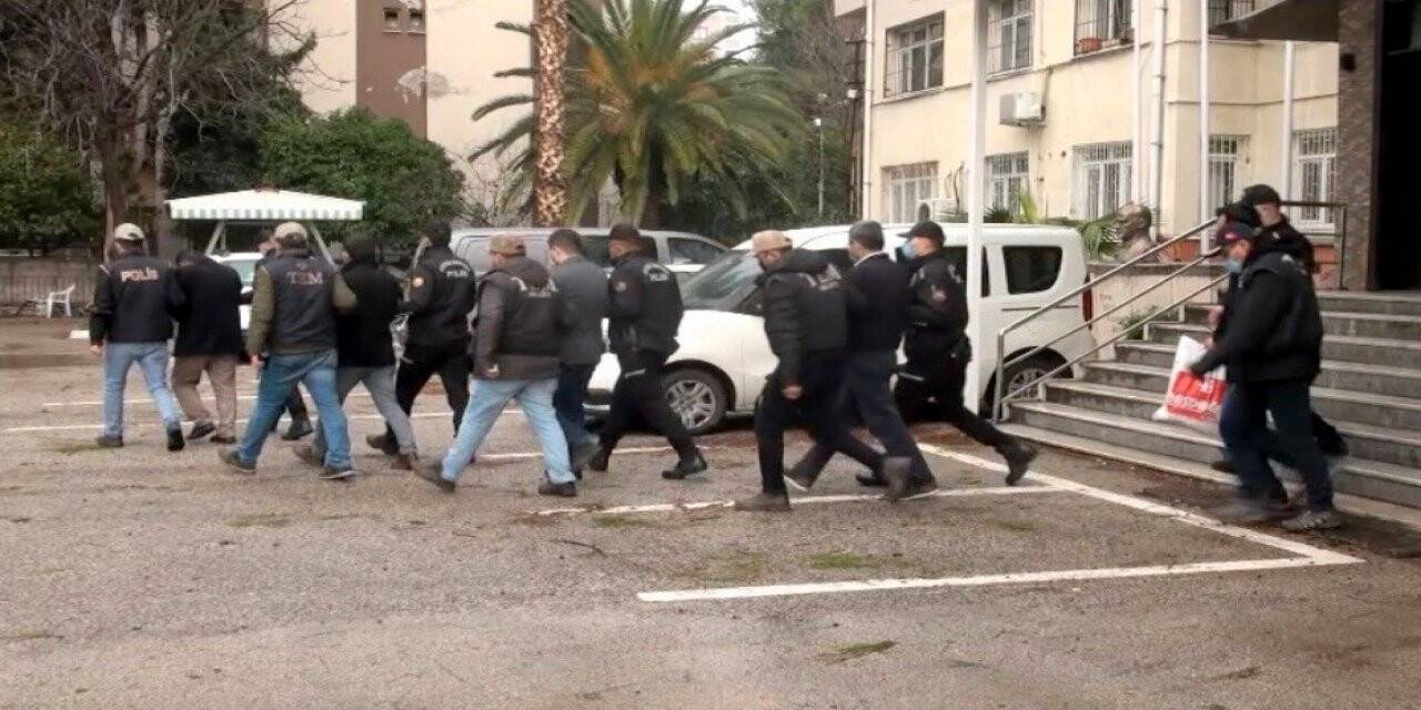 6 ildeki FETÖ operasyonunda 4 tutuklama