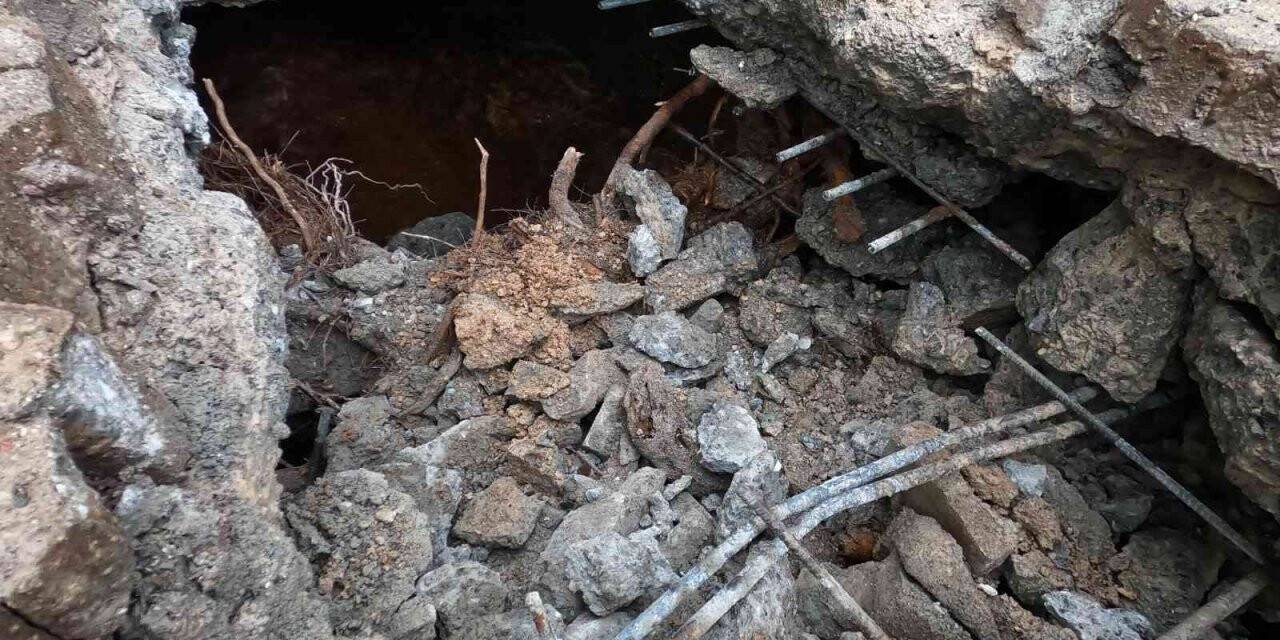 Tıkanan dereler temizleniyor