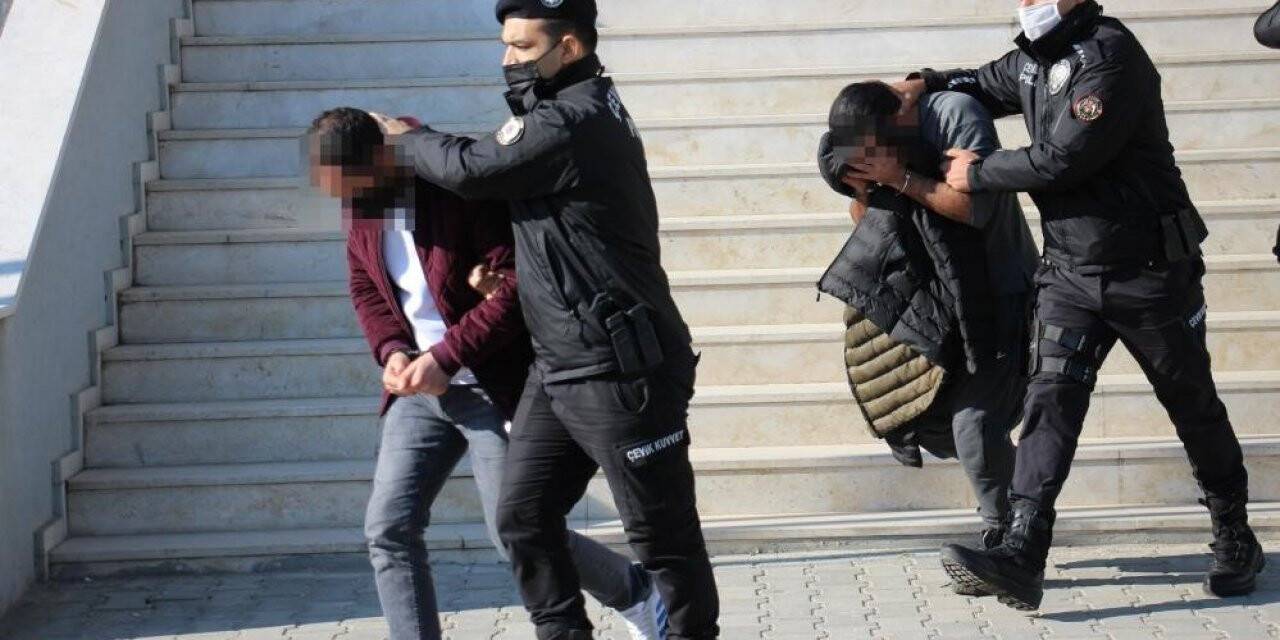 Fuhuş operasyonunda biri yabancı uyruklu 4 kadın yakalandı