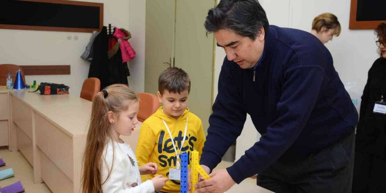 Anadolu Üniversitesi eğitim kalitesini erken yaşlardan itibaren çocuklara aktarıyor