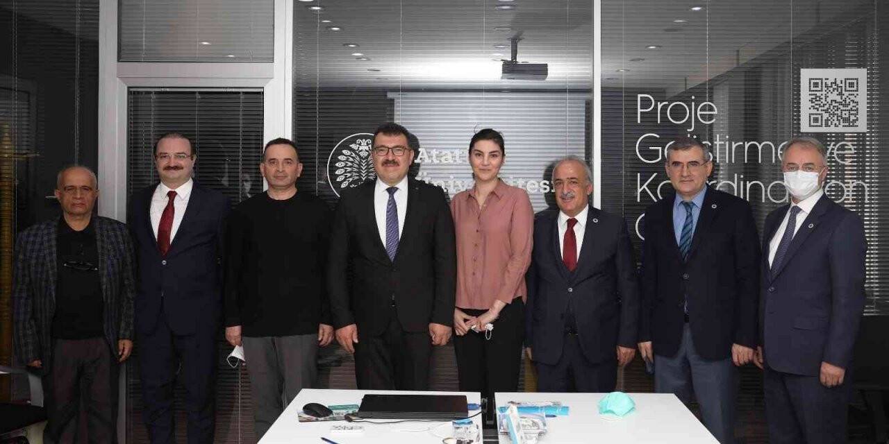 TÜBİTAK Başkanı Mandal, Atatürk Üniversitesi'ni ziyaret etti