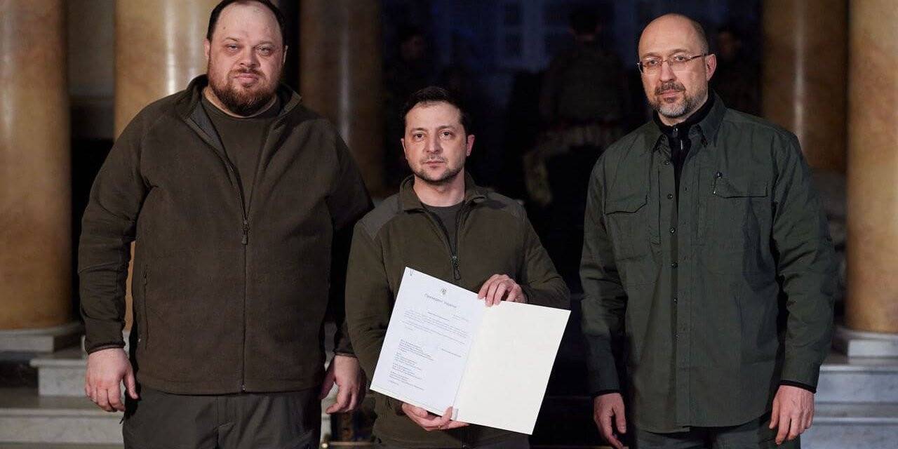 Ukrayna Devlet Başkanı Zelenskiy, AB Başkanı Michel ile telefonda görüştü