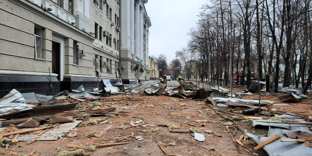 Harkov’da emniyet ve üniversite binası vuruldu