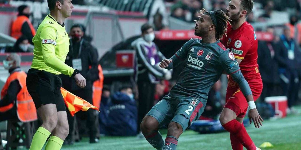 Ziraat Türkiye Kupası: Beşiktaş: 0 - Kayserispor: 1 (Maç devam ediyor)