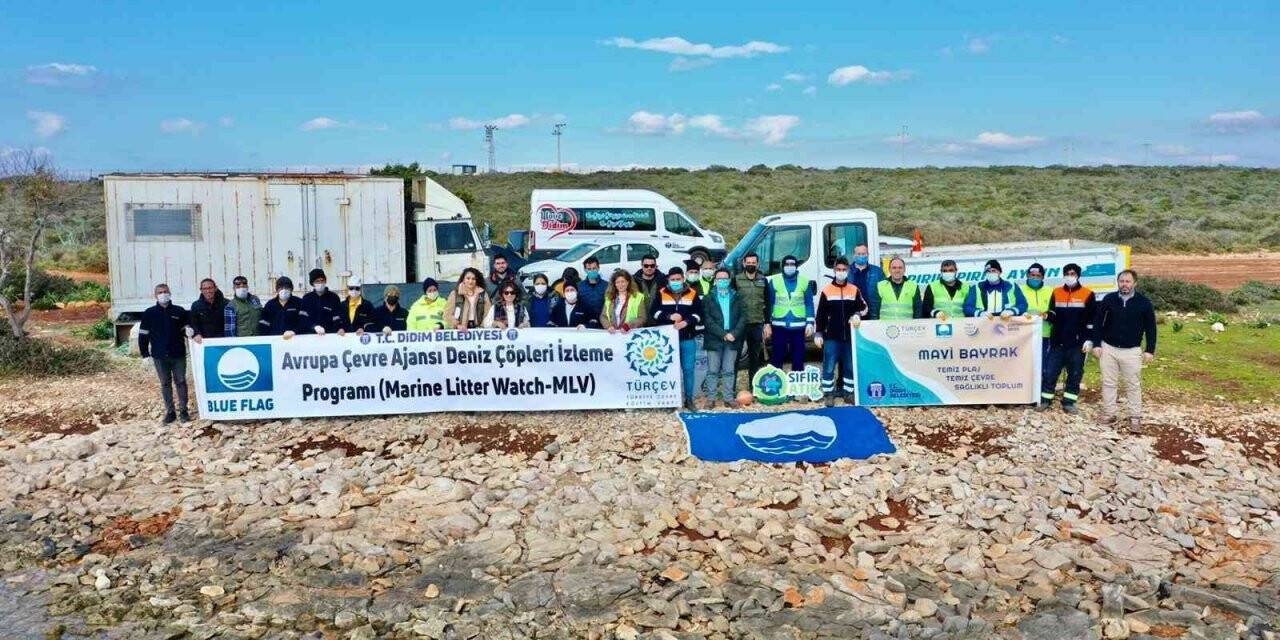 Didim koyları çöplerden arındırıldı