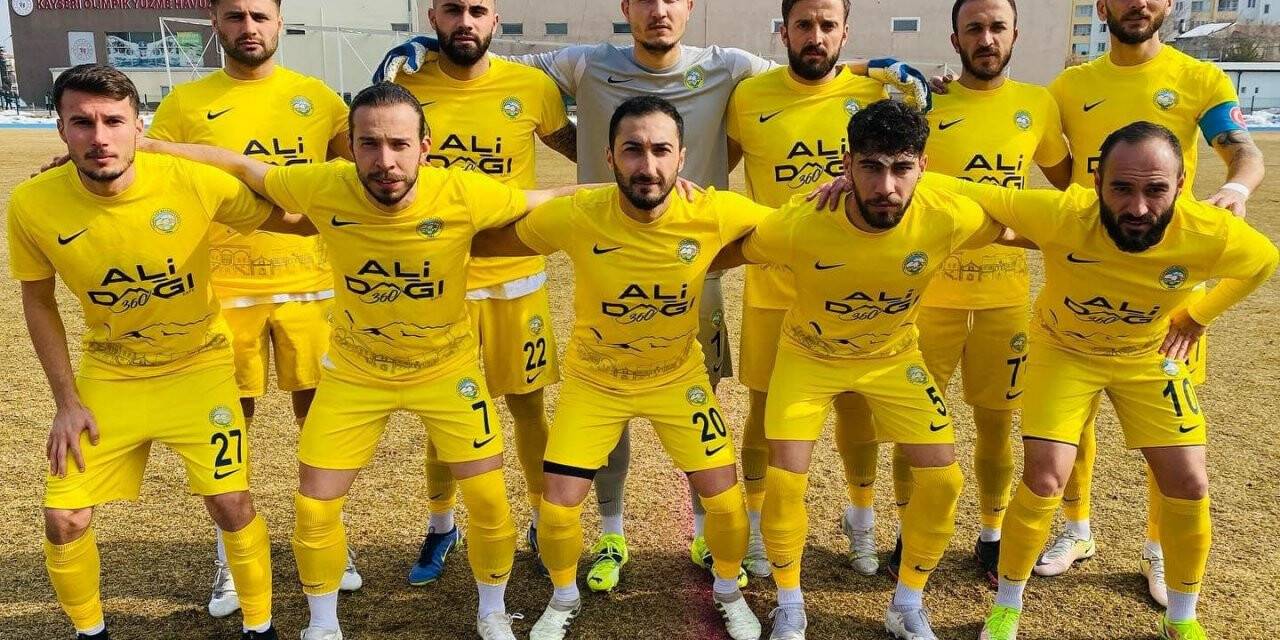 Talasgücü Belediyespor berabere kaldı
