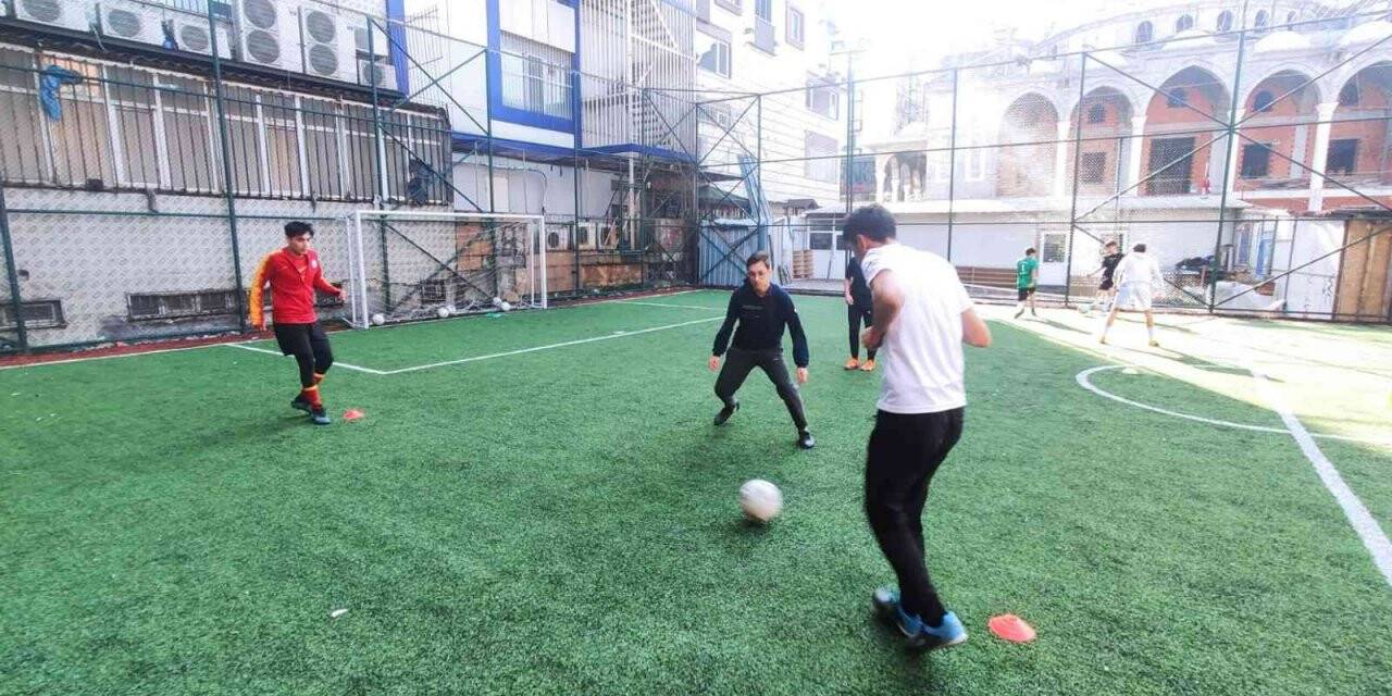 Sultangazi Belediyesi’nden yeşeren hayatlar projesi