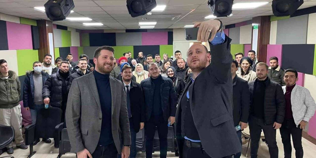 Büyükgümüş, AK Parti Yalova İl Gençlik Kolları’nın konuğu oldu