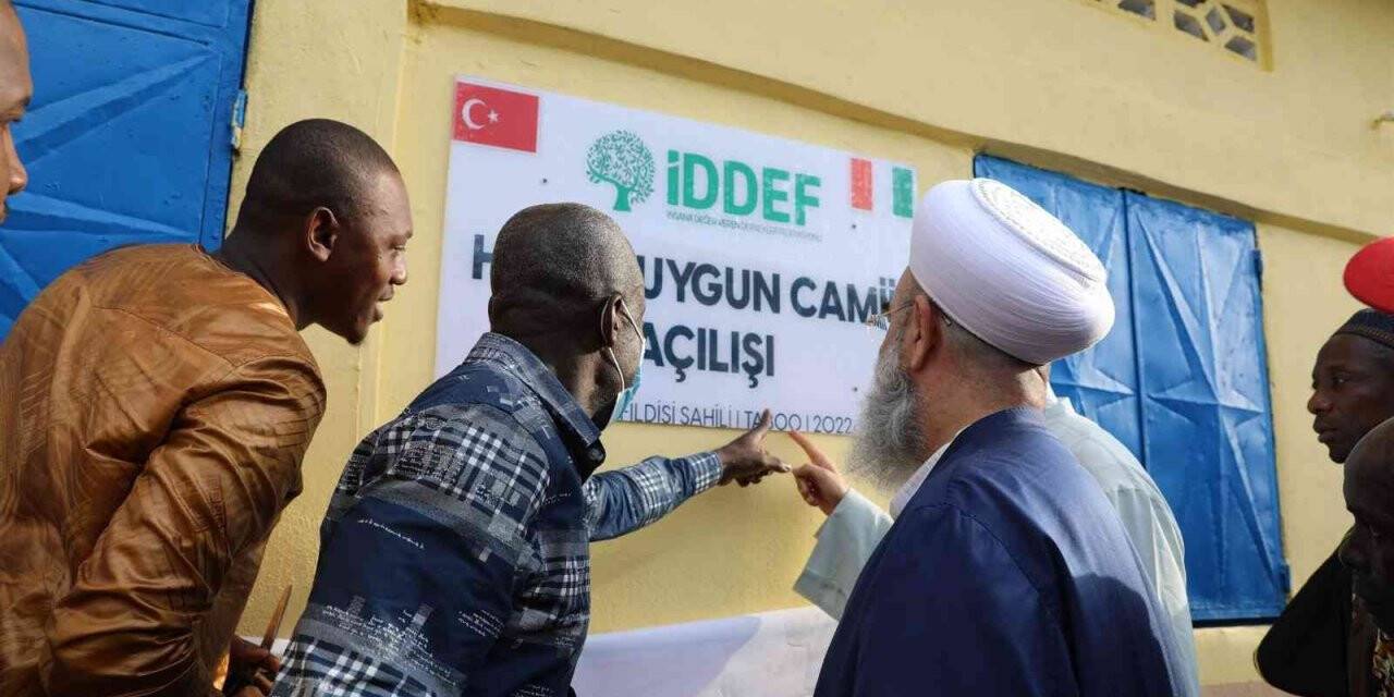Fildişi Sahili’nde hayırseverlerin desteğiyle mescit ve medreseler açıldı