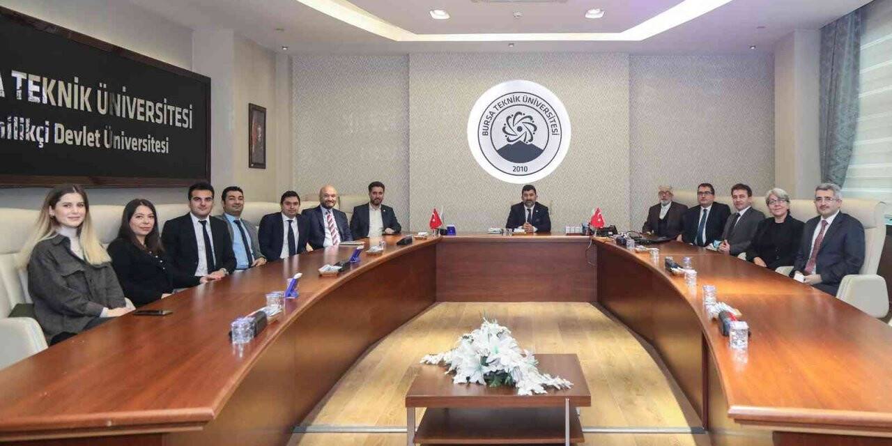 Rektör Prof. Dr. Arif Karademir: "Krizi fırsata çevirmeyi bildik"