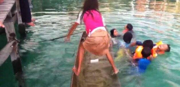 Küçük kızın yaptıkları hayrete düşürdü VİDEO