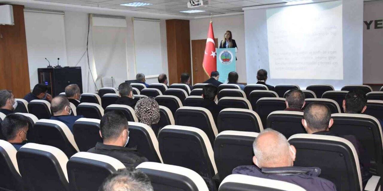 Siirt Belediyesinde şoförlere ’Doğru iletişim’ eğitimi verildi
