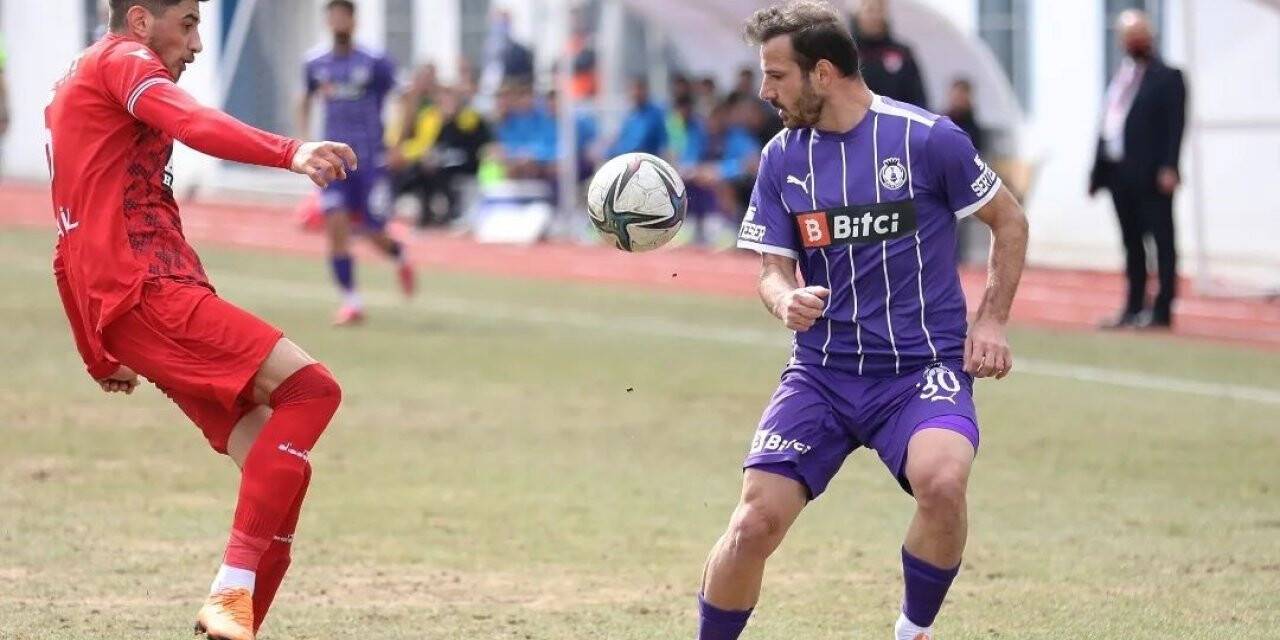 Afyonspor’un inişli çıkışlı grafiği sürüyor