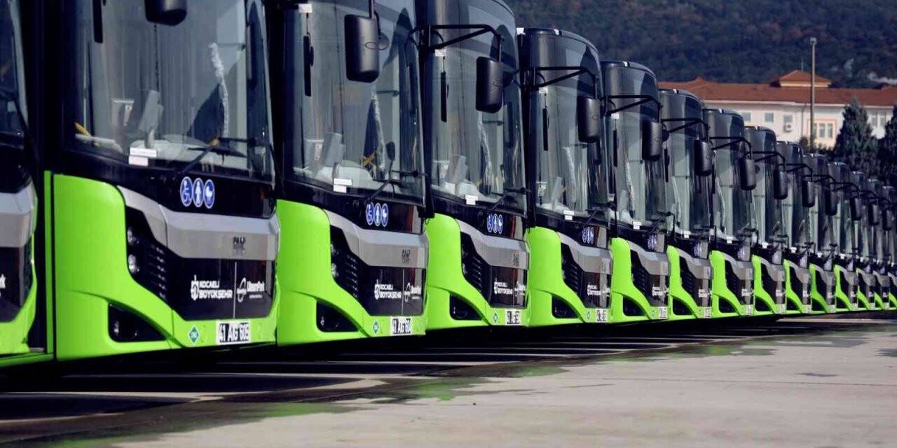 22 yeni otobüs seferlere başladı