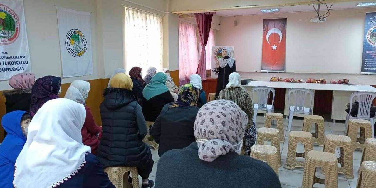 Simav’da öğrenci velilerine, "Miraç" konulu konferans