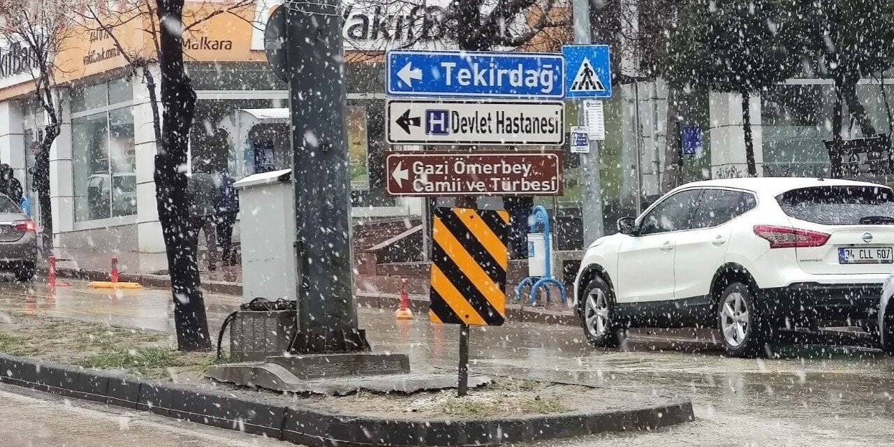 Kar, İstanbul sınırına dayandı