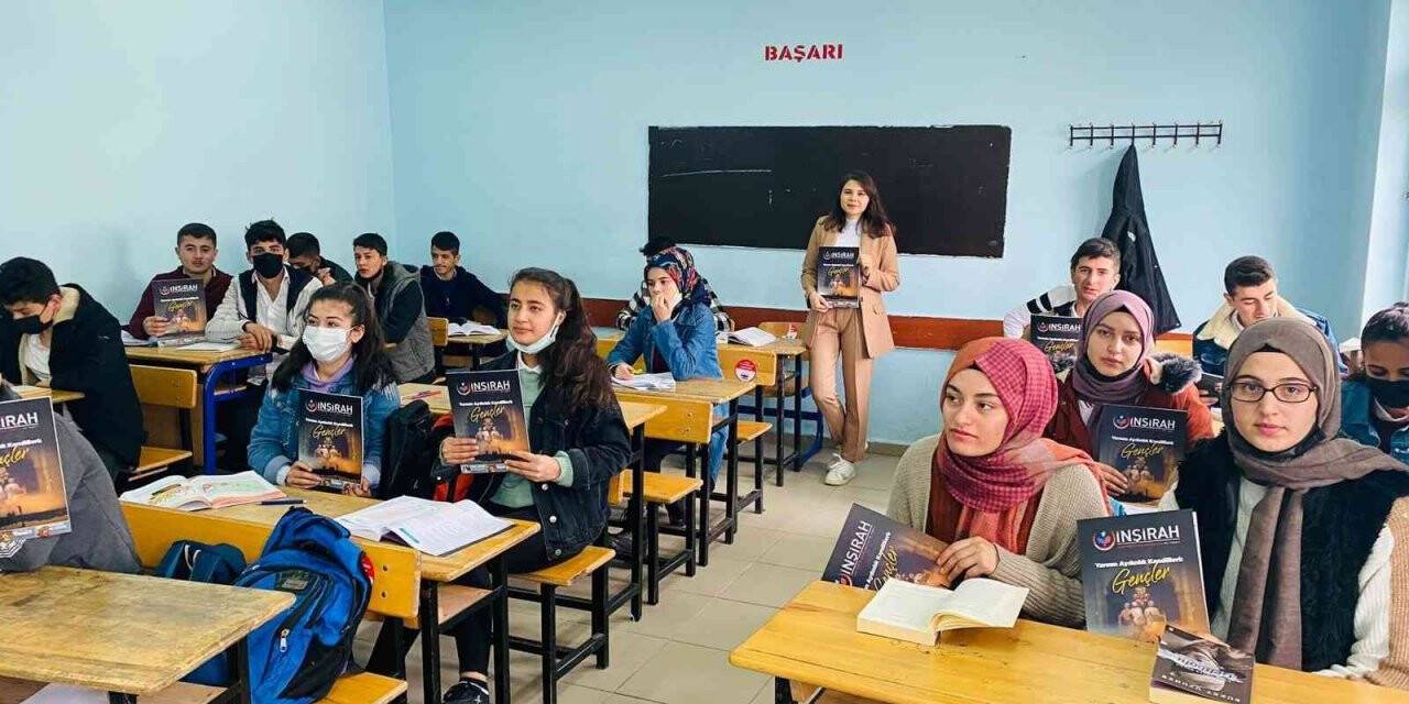 Okul dergisi ‘İnşirah’ çıktı