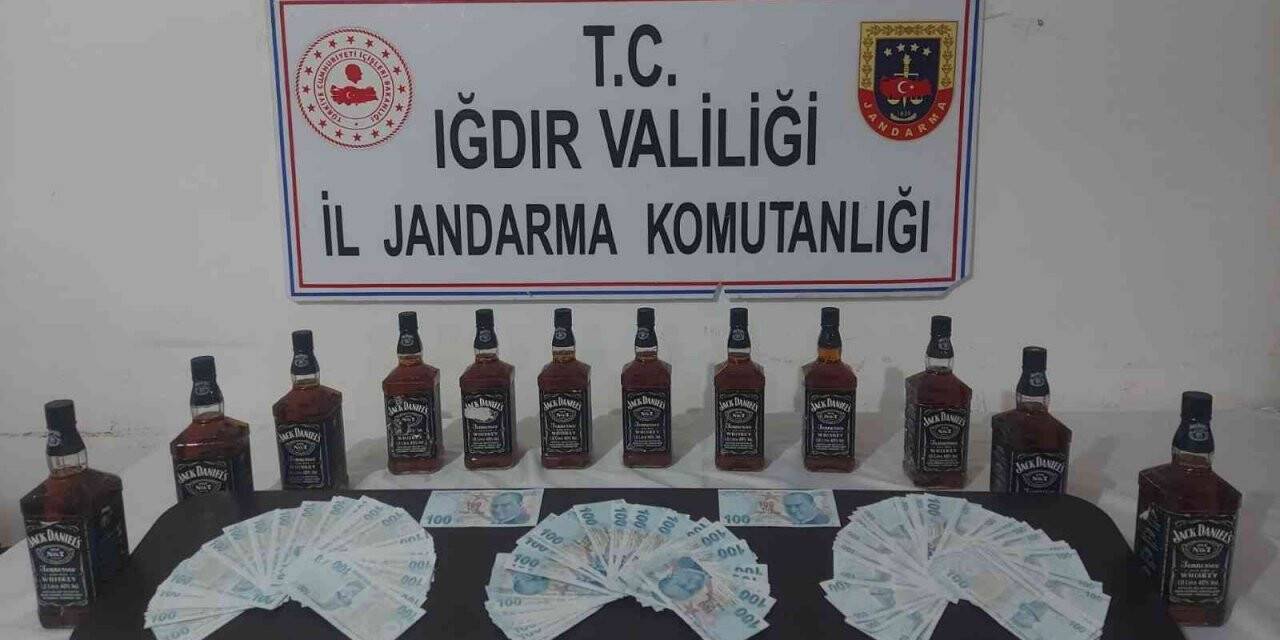 Iğdır’da sahte banknot ve kaçak içki ele geçirildi