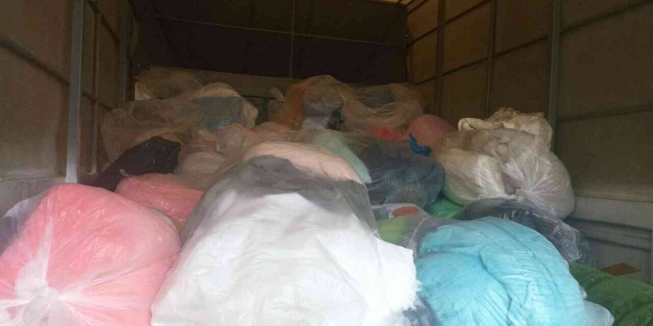 Çaldıkları cins kümes hayvanlarını satamadan yakalandılar