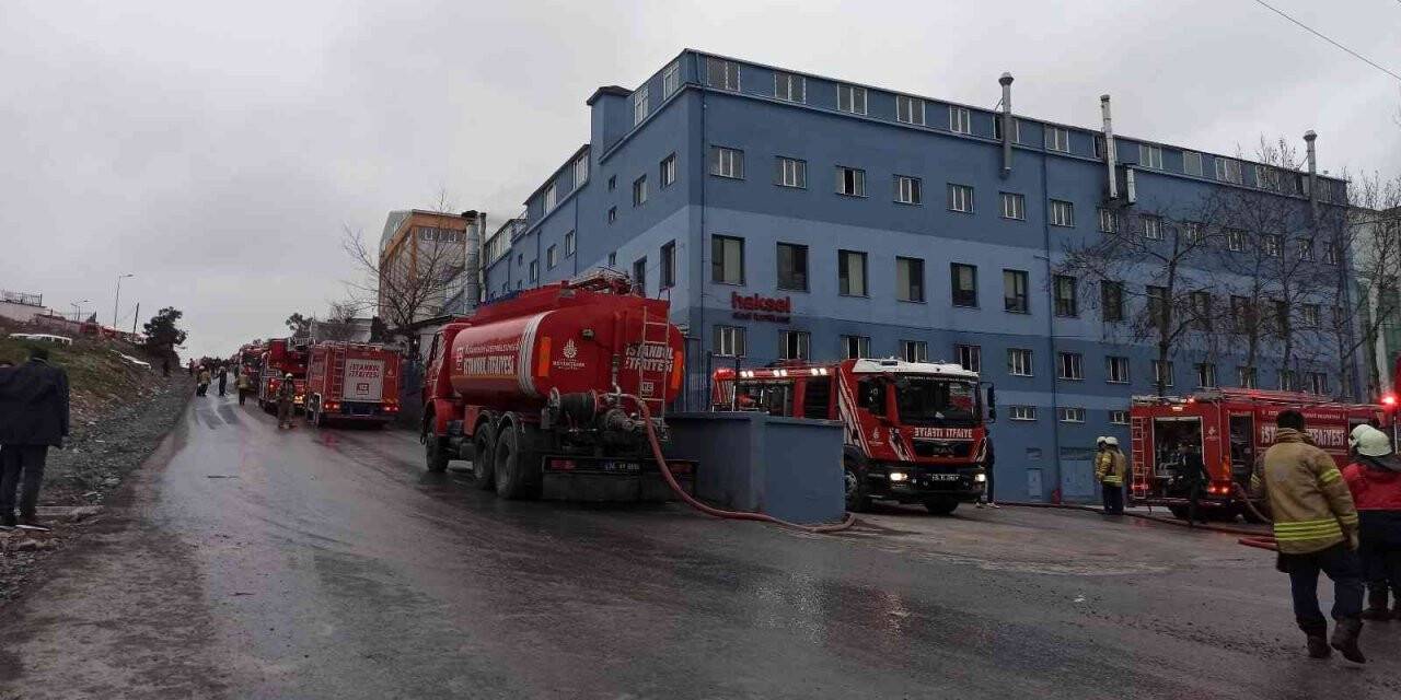 Hadımköy’de fabrikada korkutan yangın