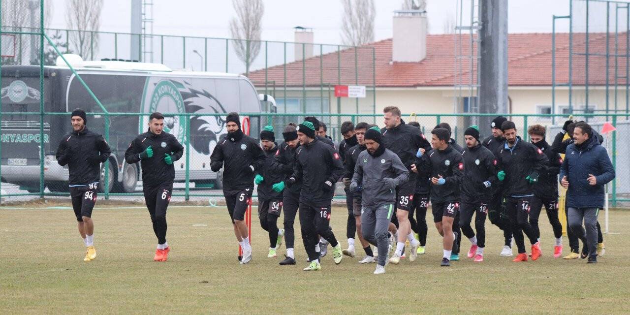 1922 Konyaspor'da Karacabey mesaisi