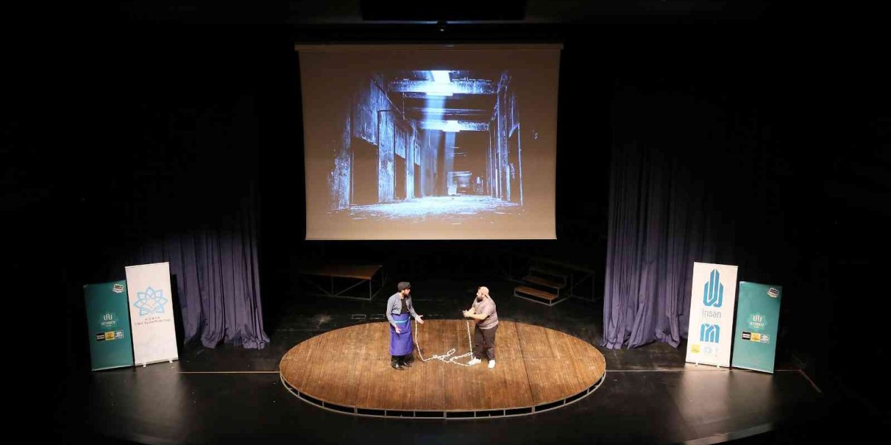 Konya Büyükşehir tiyatro oyunlarıyla öğrencilerin gelişimine katkı sağlıyor