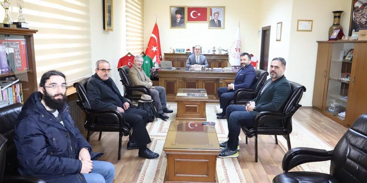 Esteban Perez’den Şahin’e ziyaret