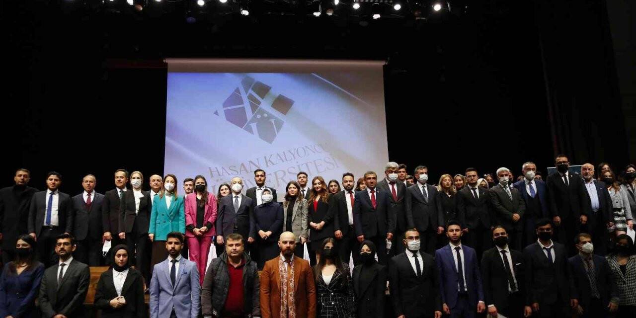 ‘Meclis Simülasyonu’ etkinliği HKÜ’de gerçekleştirildi