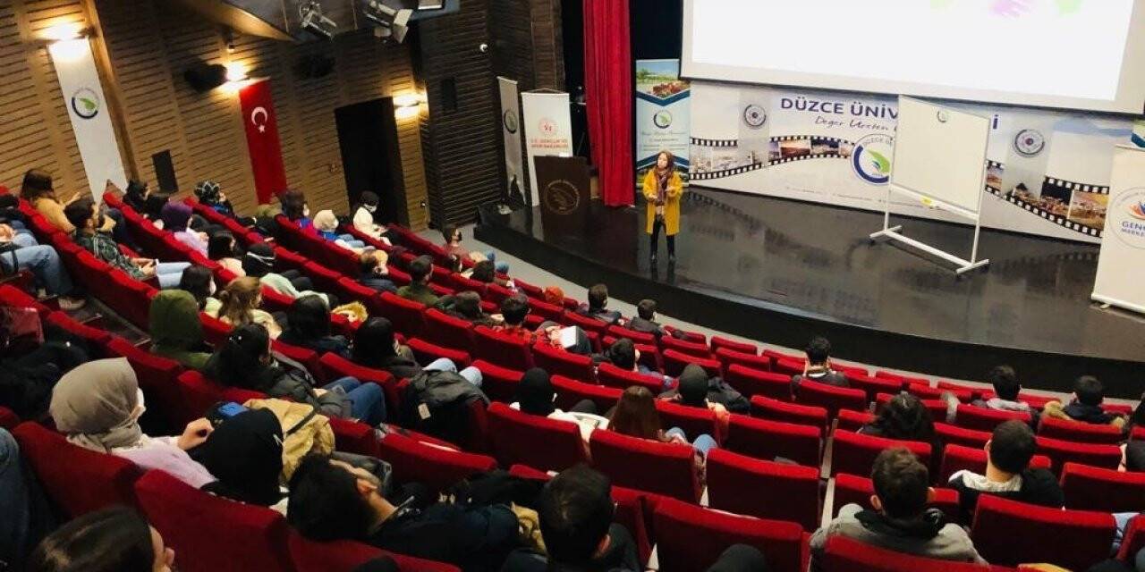 Proje döngüsü yönetimi eğitimi verildi