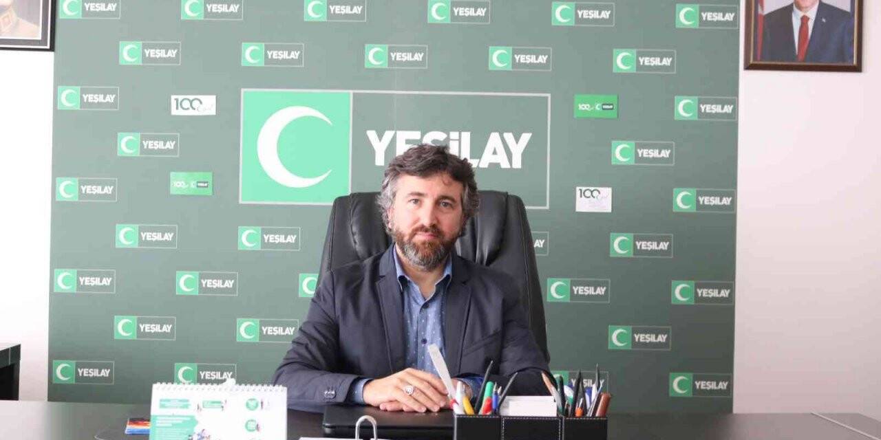 Yeşilay 102. yaşını kutluyor