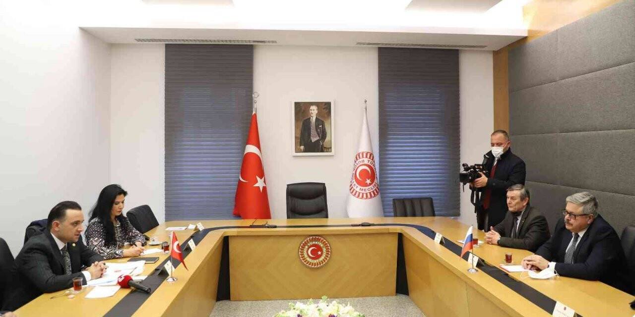 AK Parti’li Baybatur Rus Büyükelçisiyle görüştü