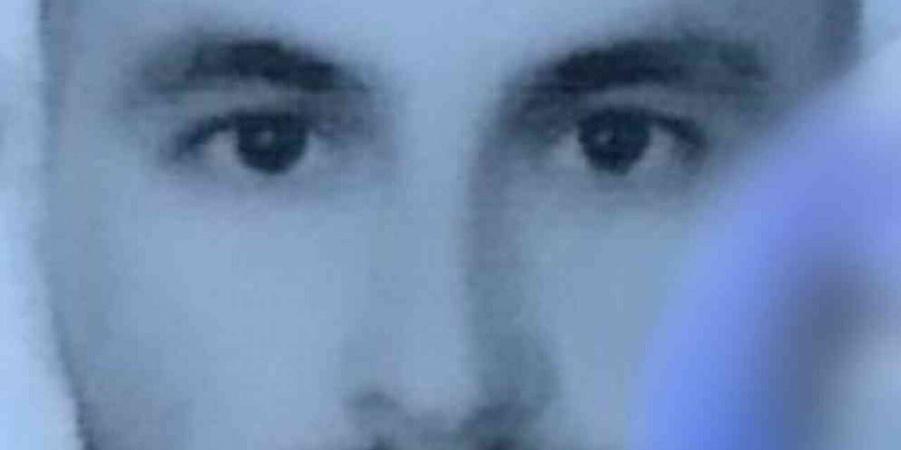 Fabrikada üzerine elektrik panosu düşen genç hayatını kaybetti