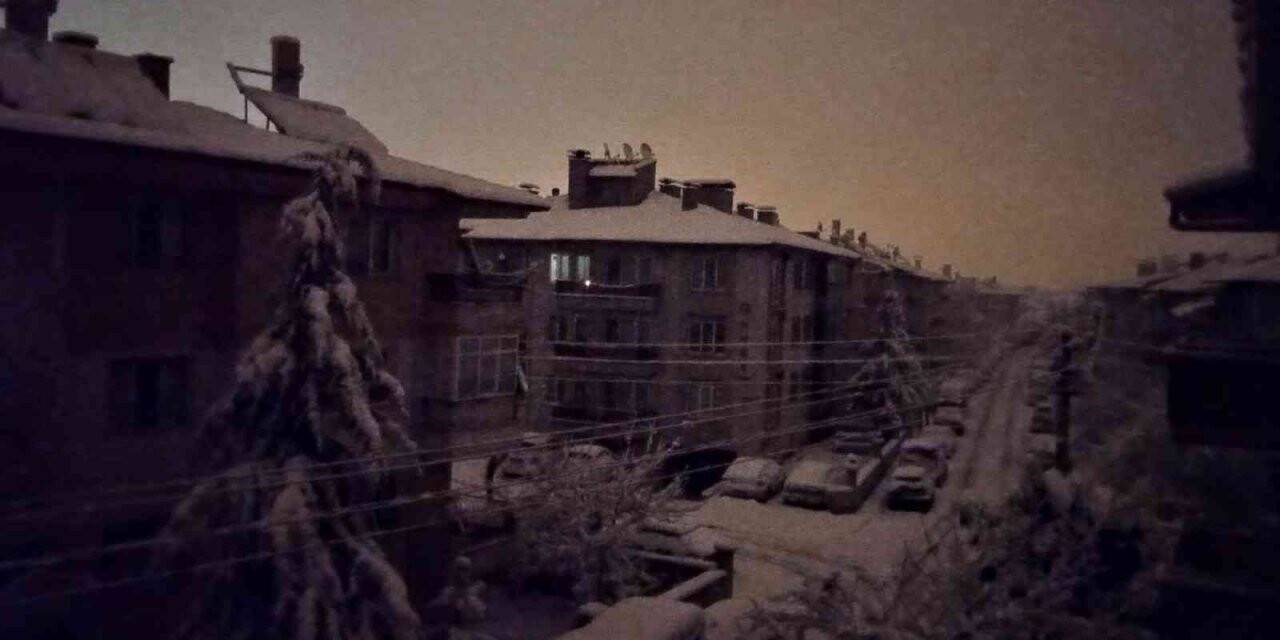 Afyonkarahisar’da uzun süreli elektrik, telefon ve internet kesintisi yaşandı