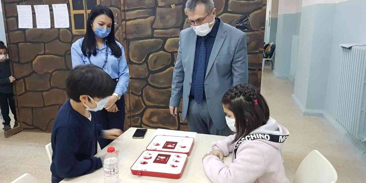 Altınova ve Çiftlikköy ilçelerinde akıl ve zekâ oyunları turnuvaları tamamlandı