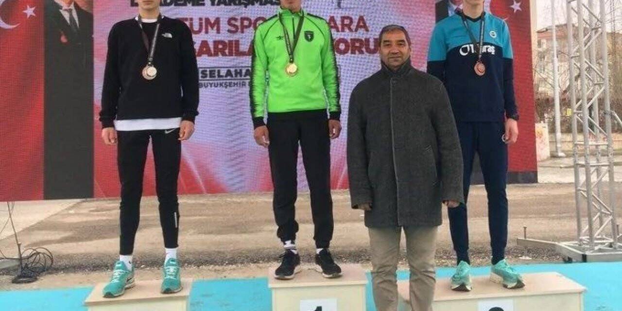 Genç sporcu, Aydın’a birincilikle döndü