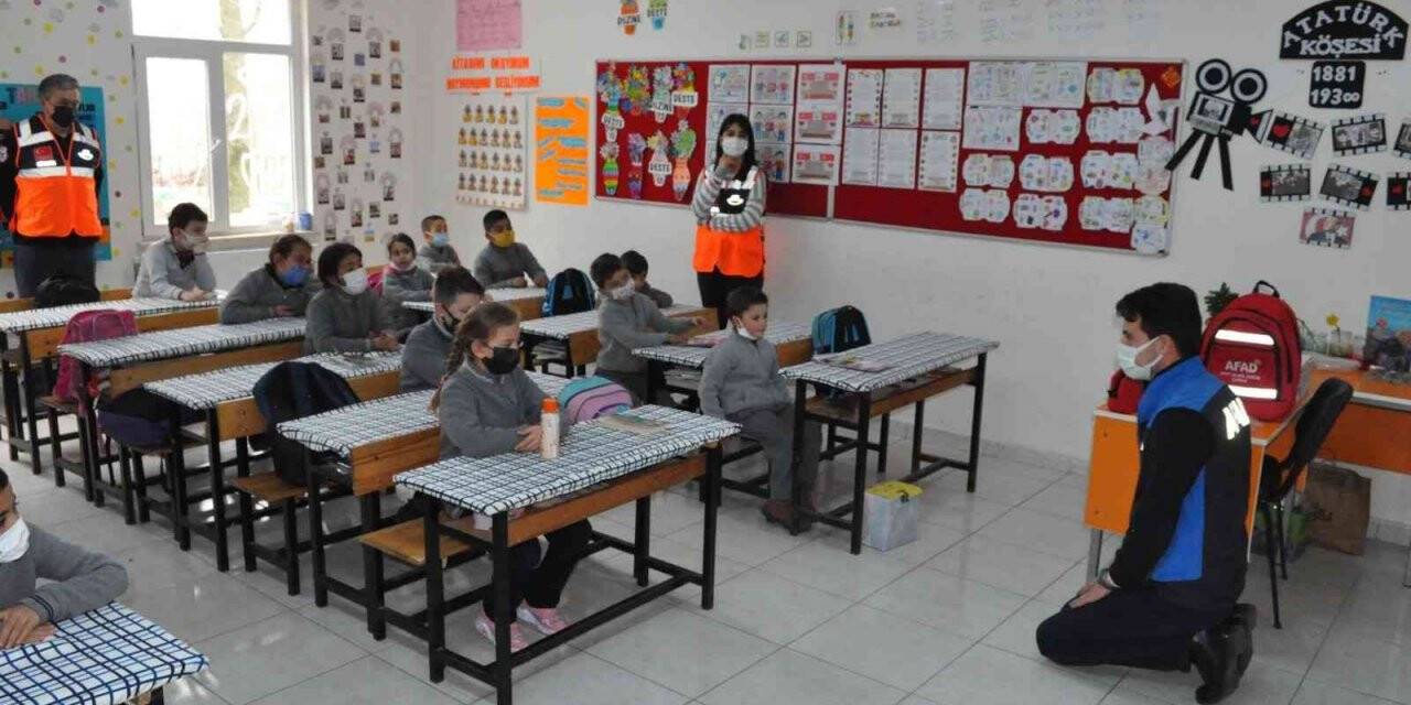 Kütahya AFAD’dan “Yapısal Olmayan Risklerin Azaltılması” etkinliği