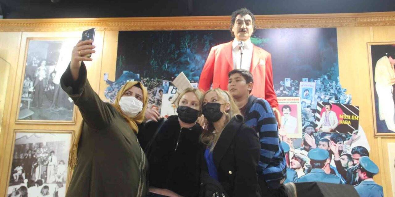 ’Müslüm Baba’ memleketi Şanlıurfa’da unutulmadı