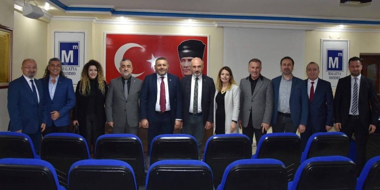 Başkan Sadıkoğlu: “Muhasebeciler resmi kurumlarla aramızda köprü görevi görüyor”