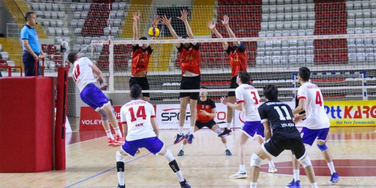Voleybol 2. Lig Erkekler Yarı Final heyecanı sona erdi