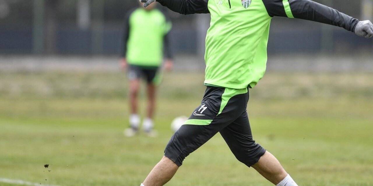 Bursaspor’da tempo arttı