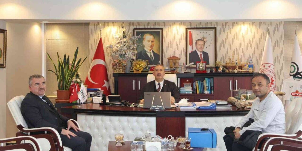 Başkan Özdemir: "Daha güzel yatırımları hayata geçireceğiz"