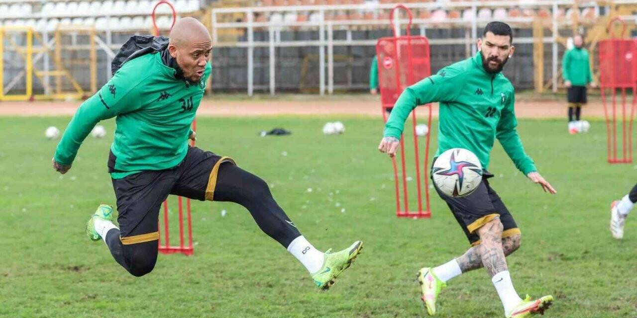 Kocaelispor, Keçiörengücü maçına tam kadro hazırlandı
