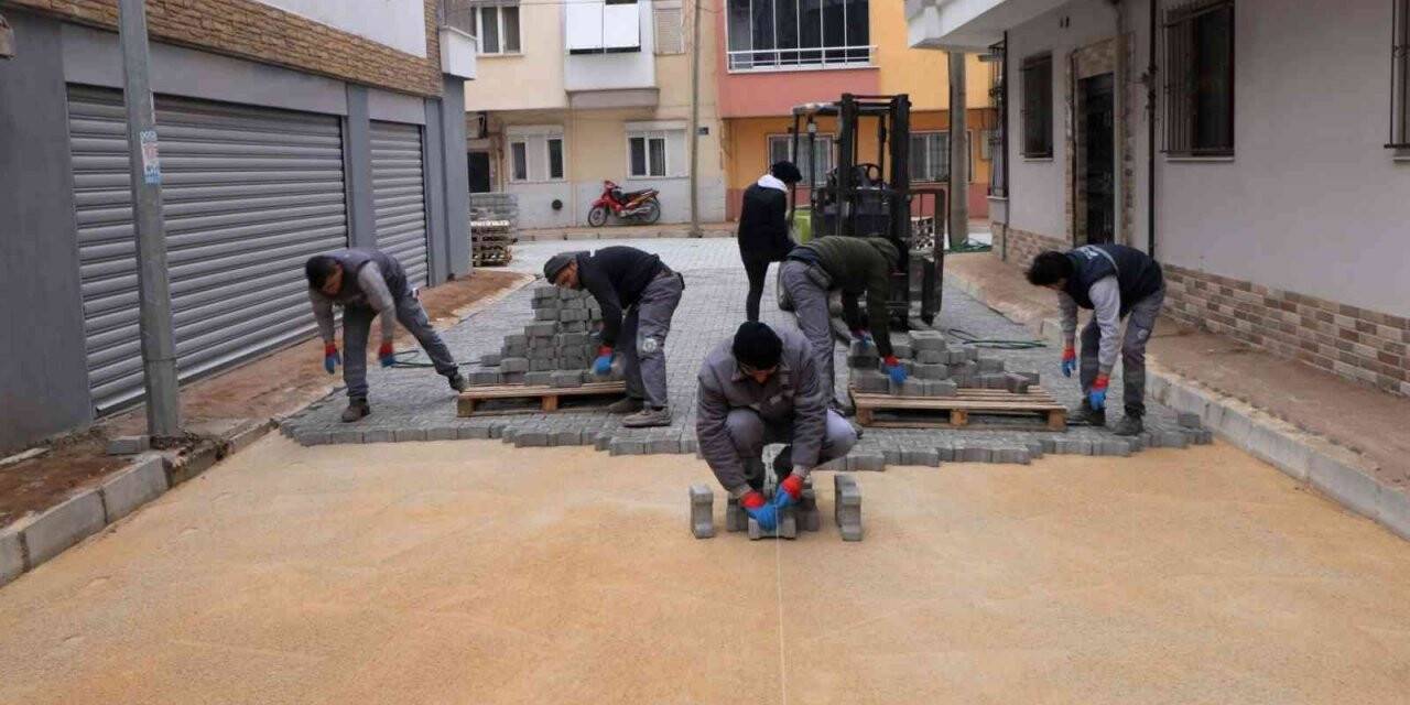 Turgutlu’da sokak ve caddeler güzelleşiyor