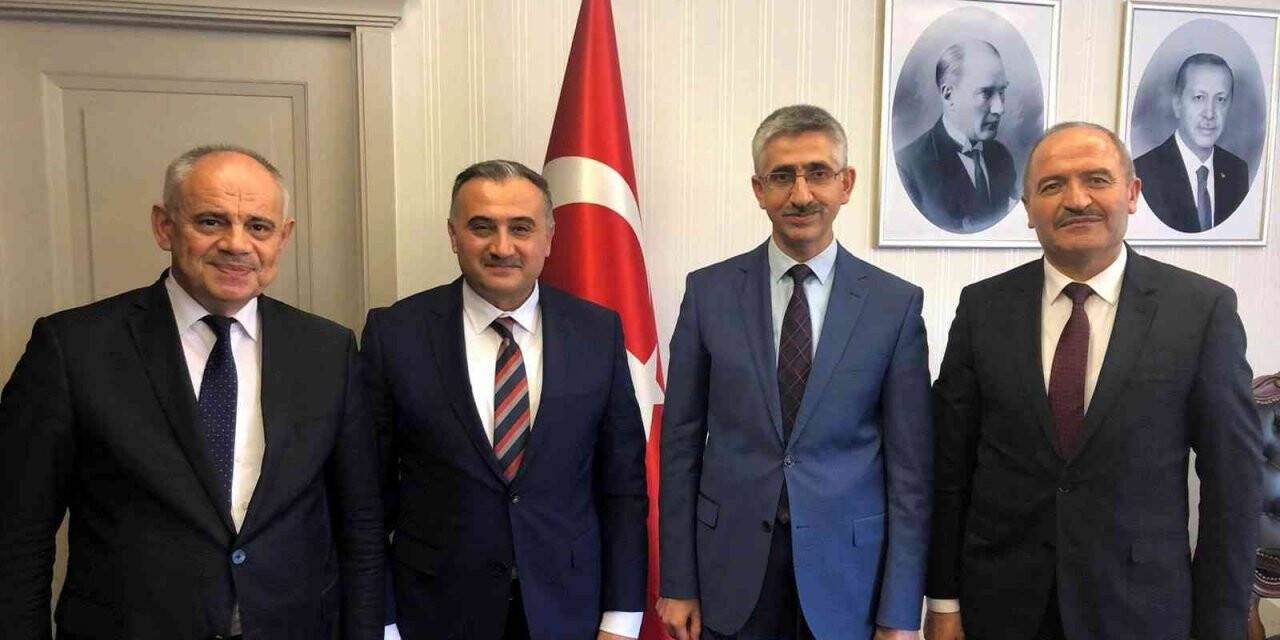 Belediye başkanlarından Bakan Yardımcısı Yılmaz’a ziyaret