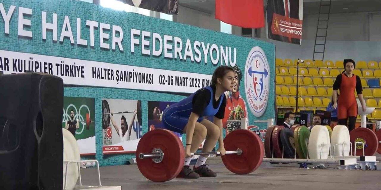 Türkiye Halter Şampiyonası, Kırıkkale’de başladı