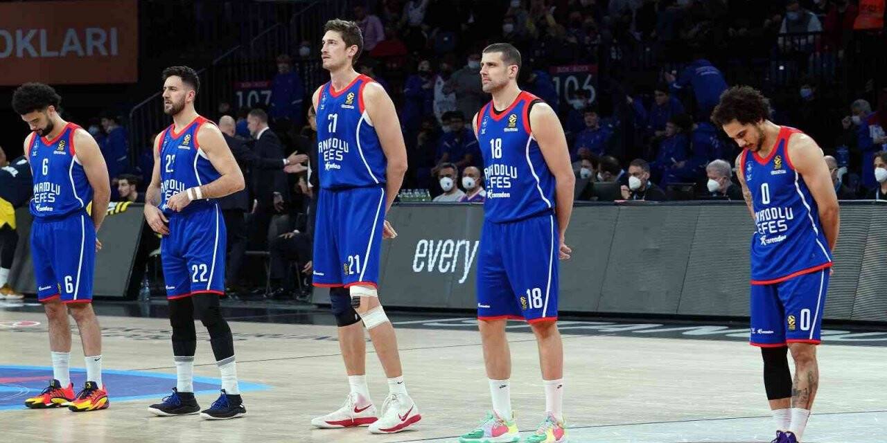 THY Euroleague: Anadolu Efes: 84 - Fenerbahçe Beko: 79