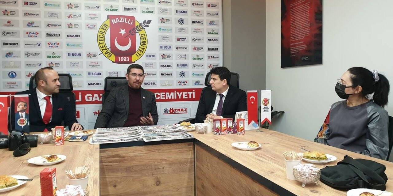 Başhekim Tetik, gazetecileri bilgilendirdi