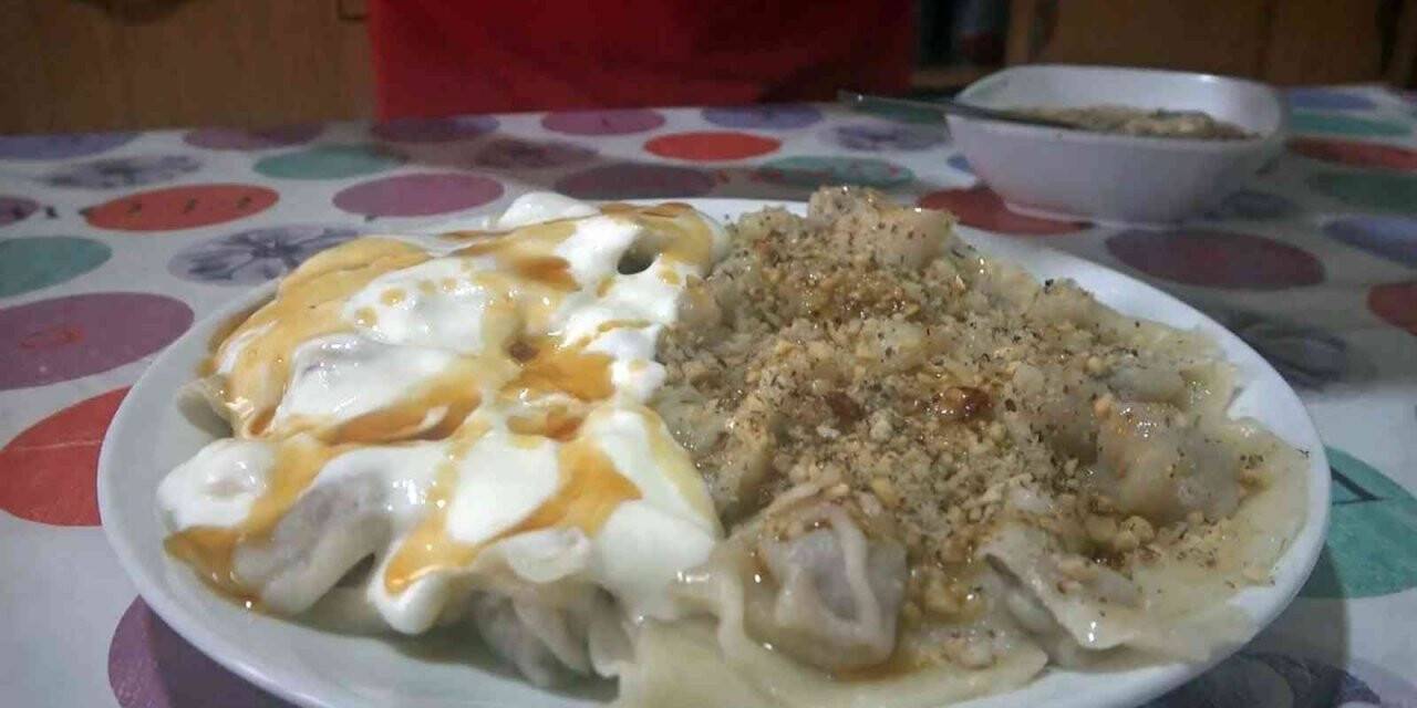 Cevizli ve yoğurtlu lezzetiyle Sinop mantısı